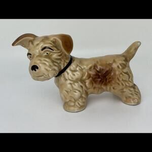 Vintage Sylvac Ceramic Scottie Dog Figurine Beige Brown 1122 Made In England.